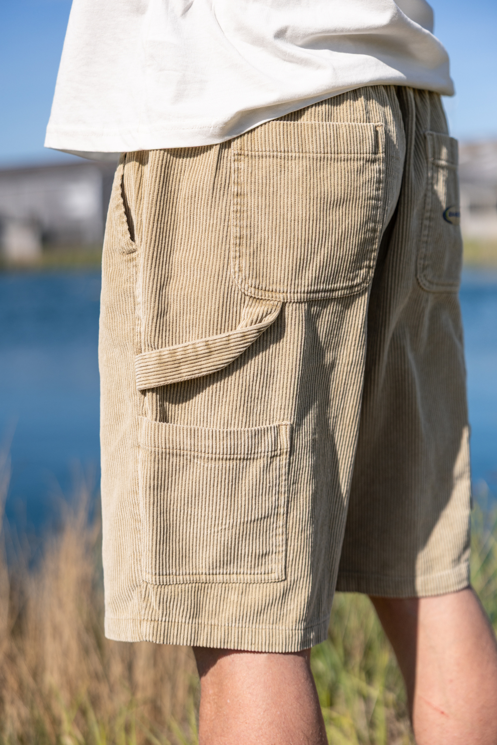 Chippy Chill Mens 22" Cord Shorts Khaki
